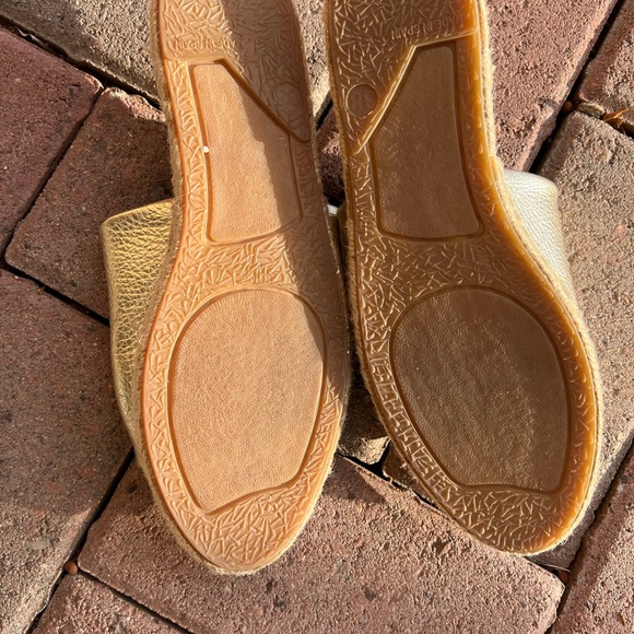 Patricia green made in Spain slides size 38 gold - Picture 2 of 7